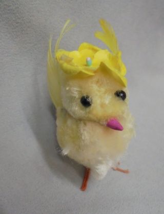 Vintage Easter Chicks,  Chenille Cotton Hat,  Feather Flowers,  Wire,  2.  25 " X2.  5 " 4
