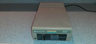 Commodore 64 - 1541 Floppy Drive: