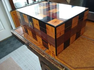 Quality Importers Large Humidor With All Accessories,  Shine