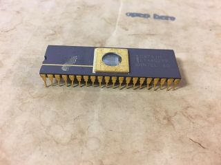 Intel 8751 Microcontrollers,  8 - Bit,  40 Pin,  Ceramic,  Gold Vintage