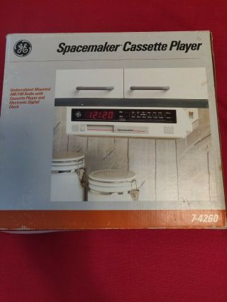 Vintage Ge 7 - 4260 Spacemaker Am/fm Radio Cassette Tape Player