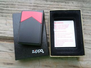 Vintage 1996 Zippo Marlboro Red Roof Lighter Unfired