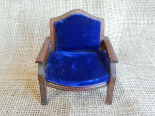 Vintage Dollhouse Miniature Furniture Blue Velevet Arm Chair 1:12 Scale 2