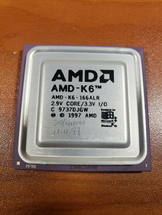 Rare Cpu Computer Chip - Amd Amd - K6 Amd - K6 - 166alr 2.  9v Core/3.  3v B 9732fpcw