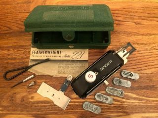 Vintage Singer Sewing Machine Buttonholer Attachment Kit 160506 Green Case