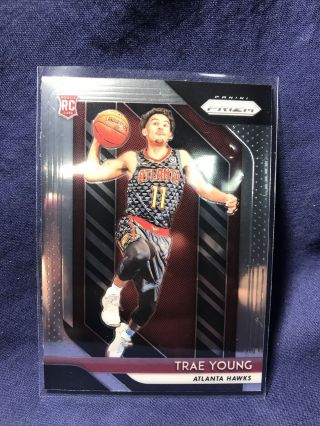 Trae Young Rookie Card Panini Prizm 2018 - 2019
