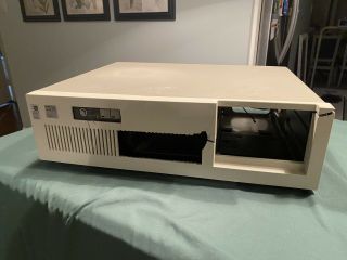 Ibm Pc At 5170 Vintage Computer Case Only Some Damage On Front With No Rust