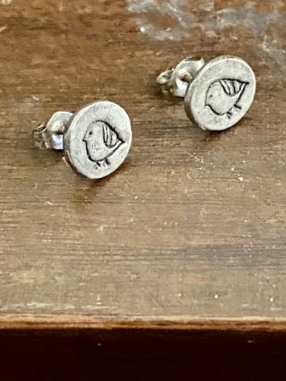 Vintage Navajo Sterling Silver 1/3” Hand Tooled Bird Stud Earrings Shippi