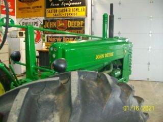 John Deere B Antique Tractor farmall allis oliver a g h d r 5