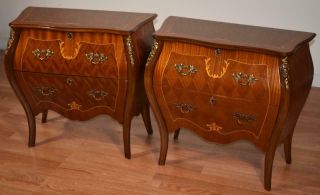 1910s Antique French Louis Xv Walnut Inlaid Nightstands / Bedside Tables