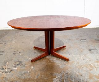 Mid Century Danish Modern Dining Table Teak Oval Extension x2 Mortensen Heltbørg 3