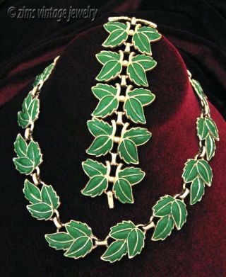 Vintage 1950’s Green Enamel Leaf Leaves Gold Link Choker Necklace Wide Bracelet