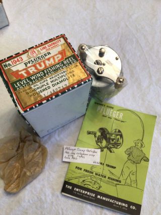 Vintage Fine Pflueger " Trump " 1943 Fishing/casting Reel Jeweled W/1962 Box