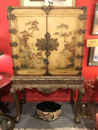 18th Century George I Coromandel/chinoiserie Cabinet On Stand
