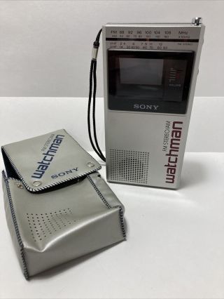 Vintage Sony Watchman Fd - 30a Am/fm Stereo Mini Tv With Case
