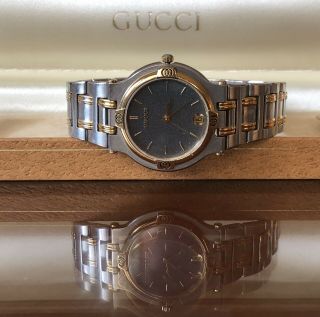 Authentic Gucci Watch Men Model 9000m Water Resistant Watch