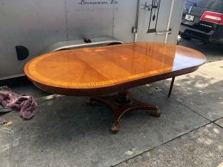 Quality Round Baker Dining Table with 2 Leaf ' s also Pads Center Pedestal 4