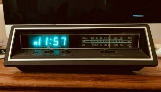 Vintage Ge General Electric Alarm Clock Radio Blue Led Electronic 7 - 4665b