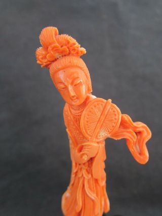 ANTIQUE CHINESE CARVED NATURAL RED CORAL GUANYIN STATUE 4