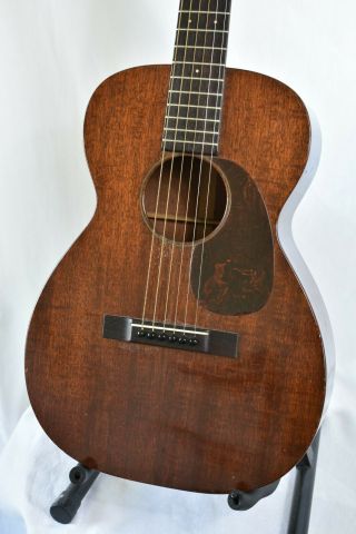Barn find Vintage Martin 0 - 17 1936 Acoustic Guitar Dark Wood with Case 3