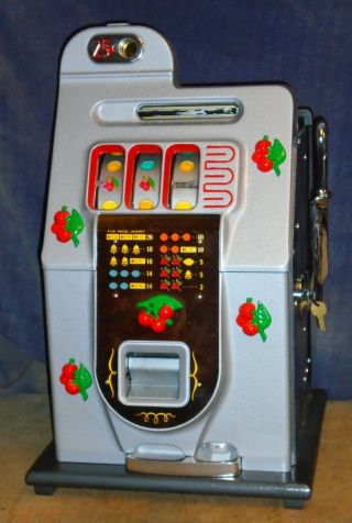 Mills 25c Black Cherry Antique Slot Machine,  Ca 1946