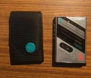 Vintage Sony Walkman Wm - F100ii Am - Fm Stereo Cassette Player Good
