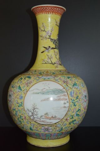 Antique Chinese Yellow Ground Famille Rose Vase,  18th Century Chinese Antique 3