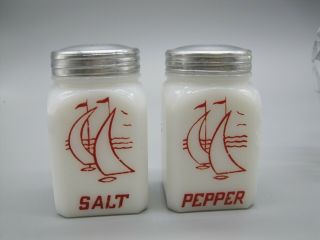 Made In Usa White Milk Glass Sailboat Salt And Pepper Shakers Vintage 3,  "