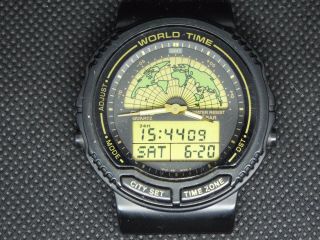Rare Casio Vintage Digital Watch 387 Aw - 21u World Time Map Lcd Digi Ana Gmt 80s