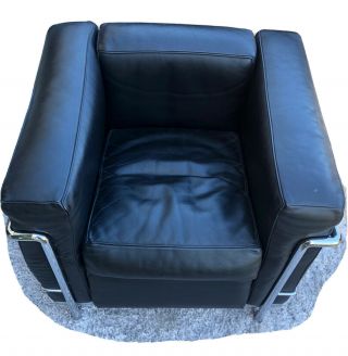 Le Corbusier LC2 Petit Modele Armchair and Couch Black Upholstery 2
