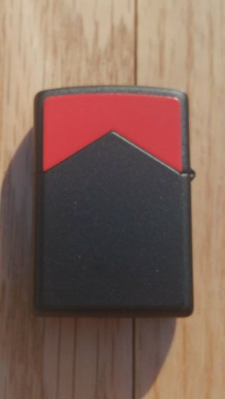 ZIPPO Marlboro Zippo with Red Top Zippo Lighter 2