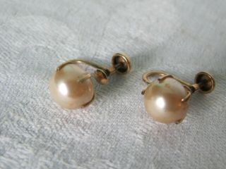 10k Yellow Gold Vintage Screw Back Earrings 9mm Cultured Pearl L9