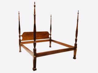 20TH C ANTIQUE STYLE KING SIZE RICE CARVED PLANTATION BED COUNCILL CRAFTSMEN 3