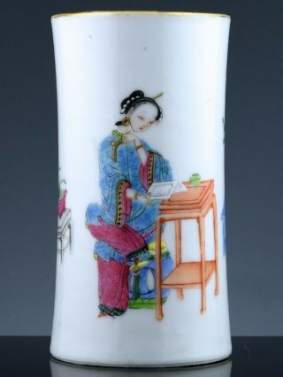 Very Fine Antique Chinese Famille Rose Figural Landscape Brushpot Bitong Vase