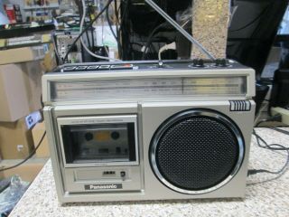 Vintage Panasonic Rx - 1460 Mini Boombox Am/fm/cassette Radio (only Radio)