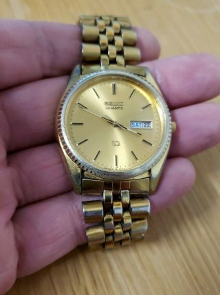 Men ' s Vintage Seiko 5Y23 - 8A69 Gold Tone Analog Quartz SQ Watch Battery 2