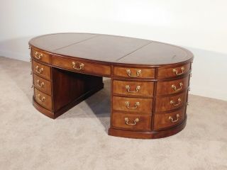 BAKER Furniture Company OVAL 3 - Piece Leather Top Mahogany Partner ' s Desk 2
