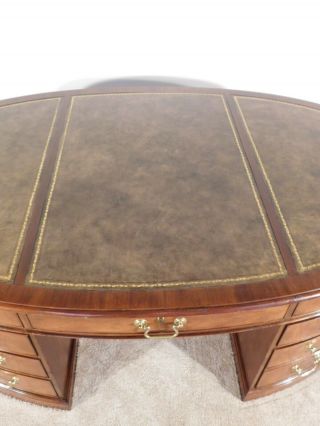 BAKER Furniture Company OVAL 3 - Piece Leather Top Mahogany Partner ' s Desk 5