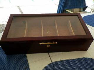 Easy View 5 Section Cherry Tone Humidor W 2 Keys