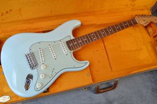 Fender American Vintage 59 Stratocaster Fsbl Electric Guitar In Japan