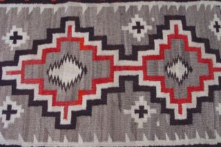 Antique Authentic Native American Indian Navajo Hand Made Wool Rug 3 