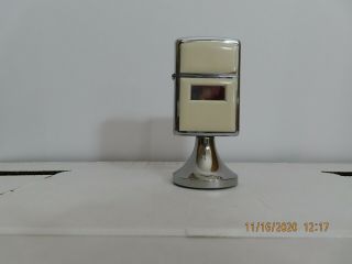 Vintage 1980 Zippo Handilite Table Lighter