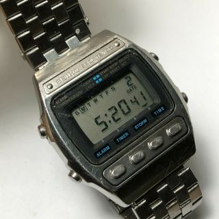 Read Vintage Seiko Mens Sports 100 A547 - 5059 Silver Alarm Chrono Digital Watch