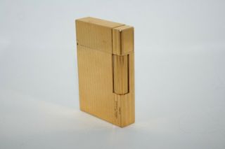 S.  T.  Dupont Vertical Lines Briquet Gatsby Lighter Gold Plated