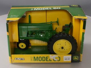 Ertl 45286 1:16 John Deere 1952 Vintage Tractor Model 60 Ln/box