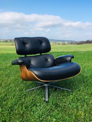 Eames By Herman Miller 1978 Lounge Chair 670