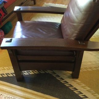 Stickley Bow Arm Morris chair with ottoman,  arts&crafts,  mission,  10 yrs old 6