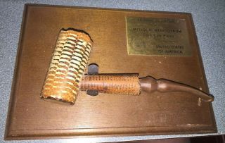 Missouri Meerschaum Corn Cob Pipe On Presentation Plaque C.  1940 