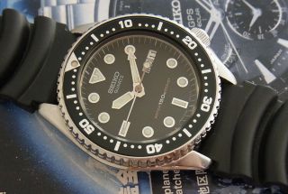 & Rare Vintage Seiko Quartz Diver 6458 - 6000 Japan Watch Size 37.  5 Mm.