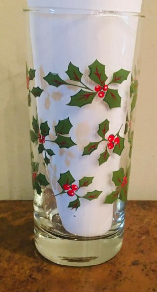 Vintage Christmas Drinking 16 Oz.  Glass Tumbler Holly Berry
